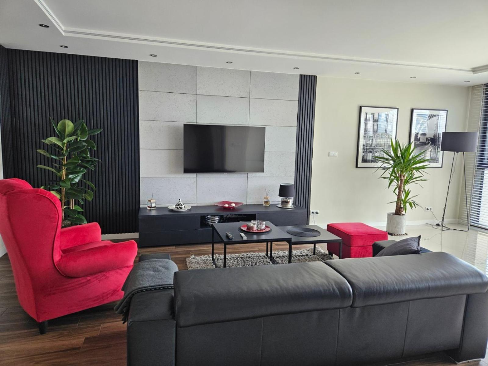 Your Apartment Unia Art Residence Люблін Екстер'єр фото
